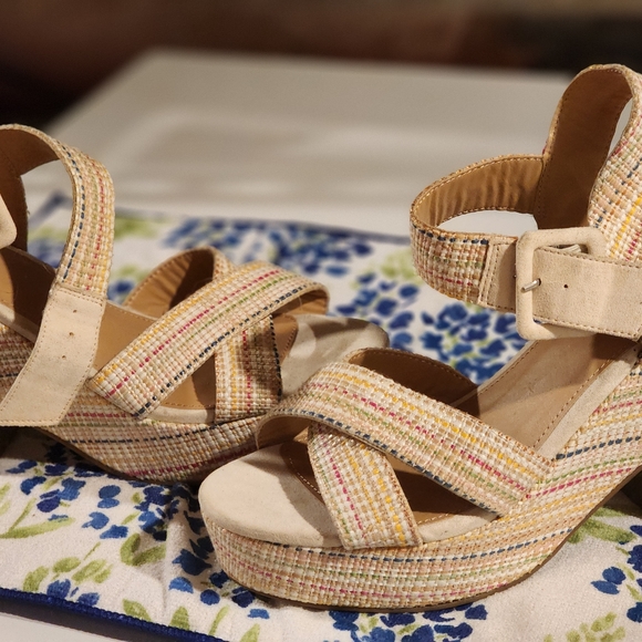 Brand new Just Fab heeled Espadrille sandals - Picture 2 of 2
